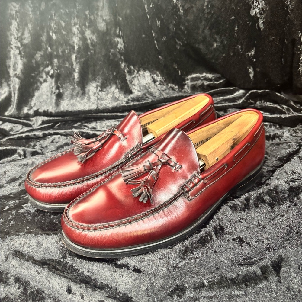 G.H Bass weejuns Burgundy Tassel Loafers 11D